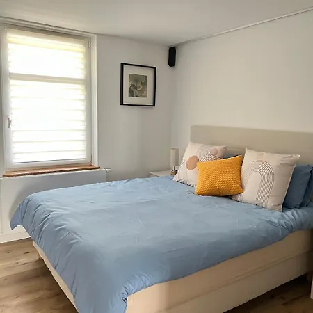Le Onze Vendégház Namur